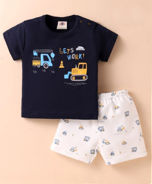 Exclusive Baby printed T-Shirt and pant set