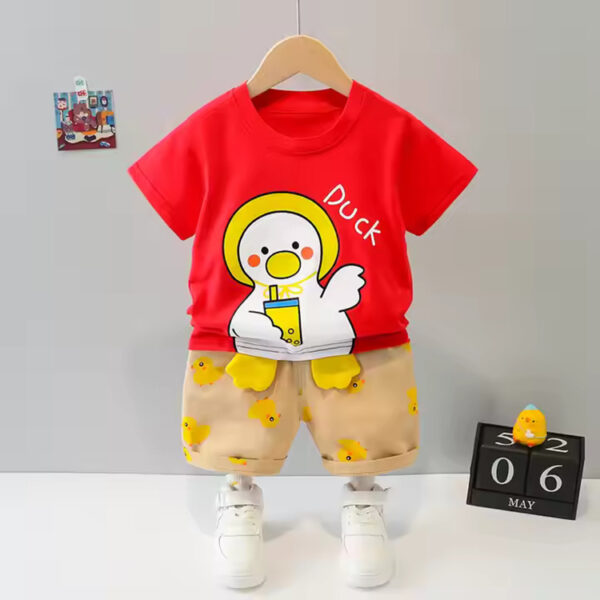 Exclusive Baby printed T-Shirt and pant set