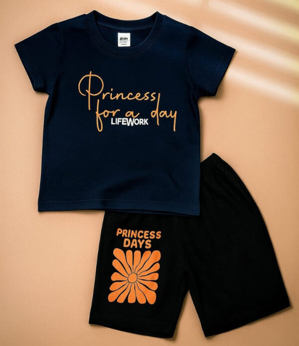 export baby printed tee and pant set