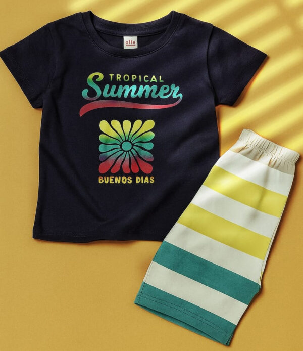 export baby printed tee and pant set