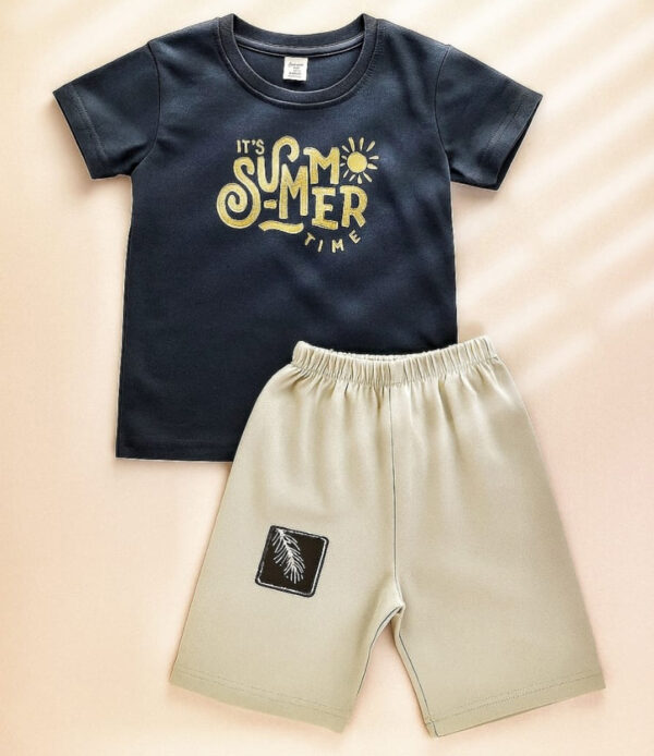 export baby printed tee and pant set
